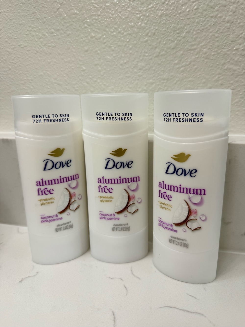 Dove Aluminum Free Deodorant Stick - Coconut & Pink Jasmine (White)